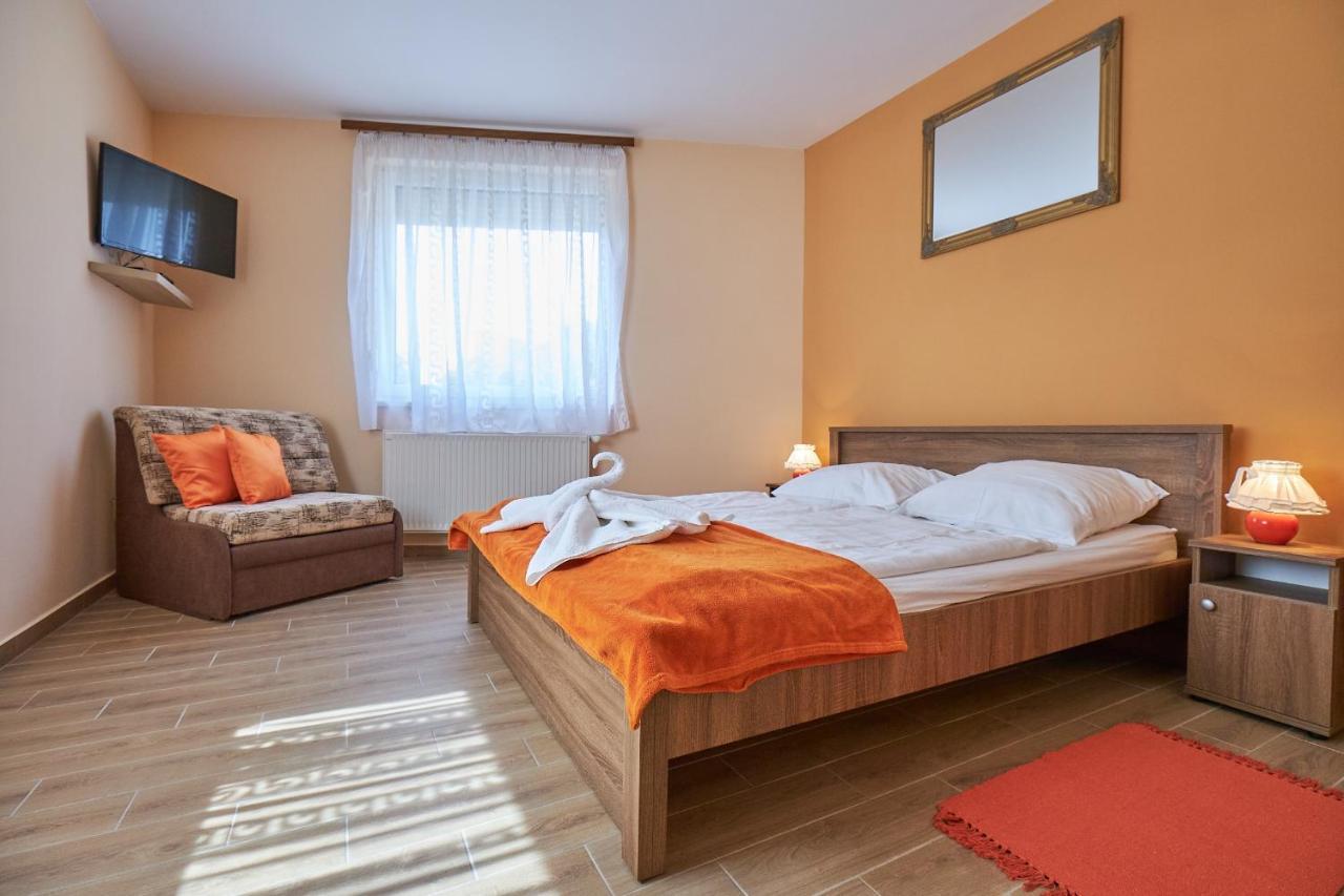 Amulett Comfort Apartment Hajdúszoboszló Exterior foto